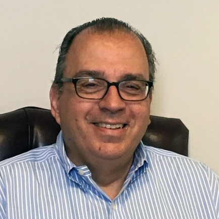 Headshot of Louis Turchiarelli 